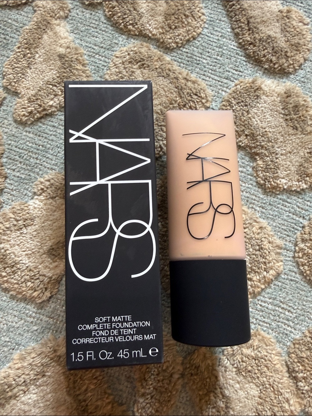 NWT NARS Soft Matte Complete Foundation